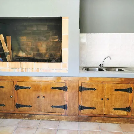 Вилла Fanny Рибейра-Брава